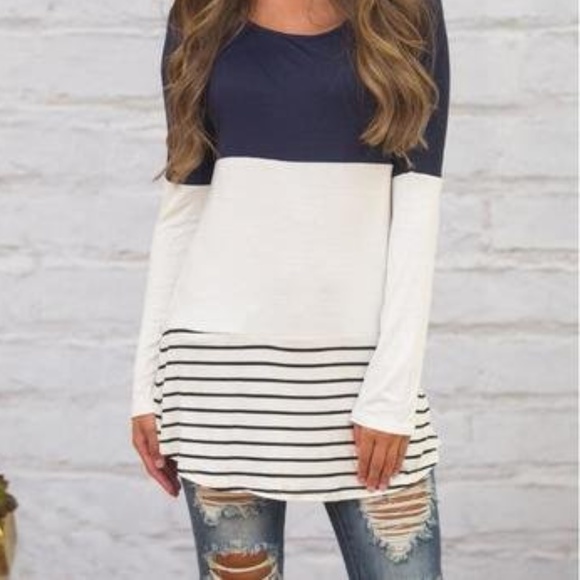 Back Lace Color block Long Sleeve tunic NWOT - Picture 1 of 3